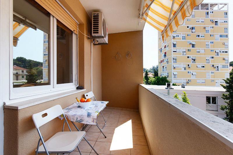 Nina, Apartment In City Centre Split Quarto foto